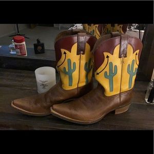 Nacona women’s booties